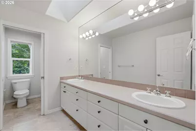 3390 Crescent Dr, West Linn, OR 97068 - Photo 23
