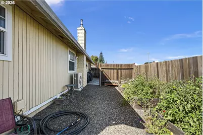 4559 Souza St, Eugene, OR 97402 - Photo 29