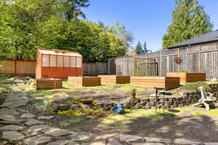 5719 SW 40th Ave, Portland, OR 97221 - Photo 31