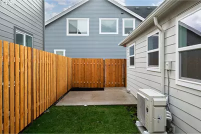 1004 NE 70th Ave, Portland, OR 97213 - Photo 27