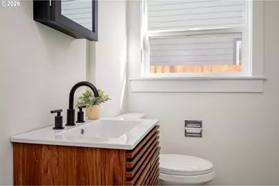 1004 NE 70th Ave, Portland, OR 97213 - Photo 23