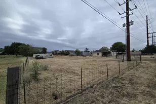 2000 NW Geer Rd, Hermiston, OR 97838 - Photo 5