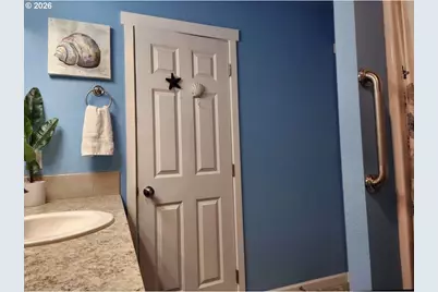 16319 Lower Harbor Rd, Brookings, OR 97415 - Photo 13