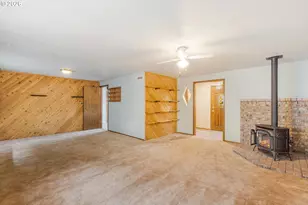 2245 SE Wendy Dr, Gresham, OR 97080 - Photo 7