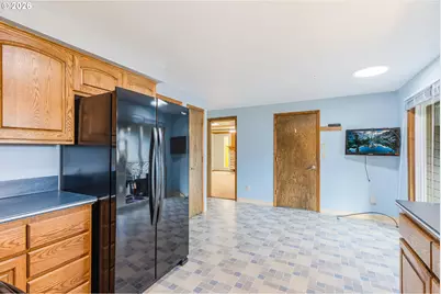 2245 SE Wendy Dr, Gresham, OR 97080 - Photo 13