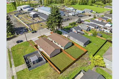 204 Douglas St, Longview, WA 98632 - Photo 27
