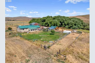 37799 Alder Creek Rd, Baker City, OR 97814 - Photo 5