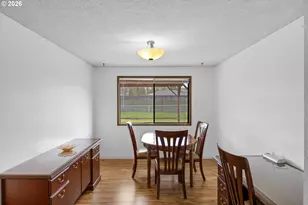 1766 NW Beaumont Ave, Roseburg, OR 97471 - Photo 7