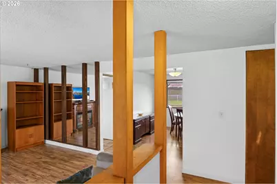 1766 NW Beaumont Ave, Roseburg, OR 97471 - Photo 3