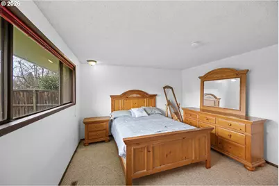 1766 NW Beaumont Ave, Roseburg, OR 97471 - Photo 19