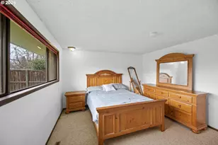 1766 NW Beaumont Ave, Roseburg, OR 97471 - Photo 19