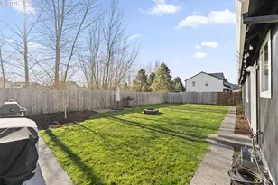 1054 Pana St, Woodburn, OR 97071 - Photo 27