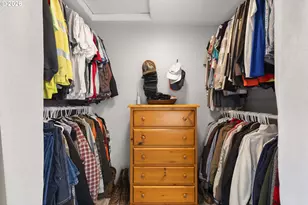 1054 Pana St, Woodburn, OR 97071 - Photo 17