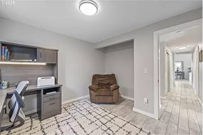 1054 Pana St, Woodburn, OR 97071 - Photo 23