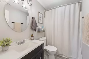 1054 Pana St, Woodburn, OR 97071 - Photo 25