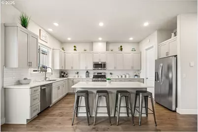 15327 NW Olive St, Portland, OR 97229 - Photo 11