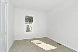 18780 S Central Point Rd, Oregon City, OR 97045 - Photo 23