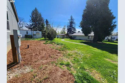 18780 S Central Point Rd #37, Oregon City, OR 97045 - Photo 19