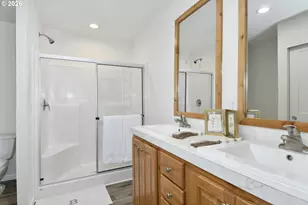 18780 S Central Point Rd, Oregon City, OR 97045 - Photo 25