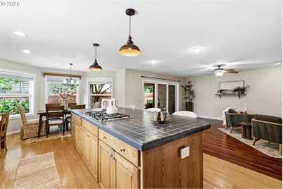 12317 NE 44th Ave, Vancouver, WA 98686 - Photo 17