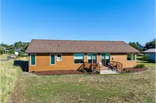 89570 Ocean Dr, Warrenton, OR 97146 - Photo 33