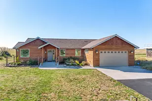89570 Ocean Dr, Warrenton, OR 97146 - Photo 1