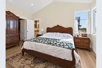 89570 Ocean Dr, Warrenton, OR 97146 - Photo 21