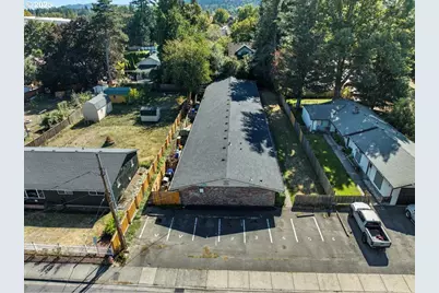 54 NW 13th St, Gresham, OR 97030 - Photo 17