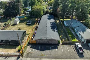 54 NW 13th St, Gresham, OR 97030 - Photo 17