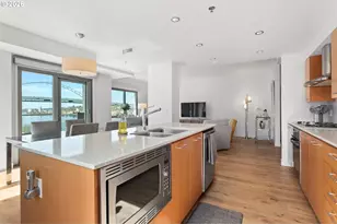 1310 NW Naito Pkwy, Portland, OR 97209 - Photo 7