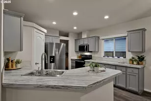 1437 53rd St, Florence, OR 97439 - Photo 11