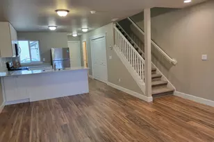 3776 Peter Ln, Salem, OR 97305 - Photo 5