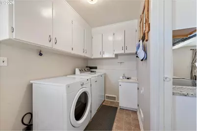 2975 N 3rd St, Baker City, OR 97814 - Photo 17