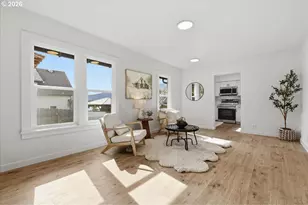 109 W Jefferson St, Bingen, WA 98605 - Photo 9