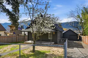 109 W Jefferson St, Bingen, WA 98605 - Photo 27