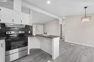 17520 SE 82nd Dr, Clackamas, OR 97015 - Photo 13