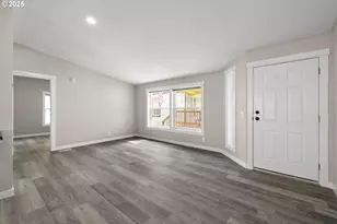 17520 SE 82nd Dr, Clackamas, OR 97015 - Photo 7