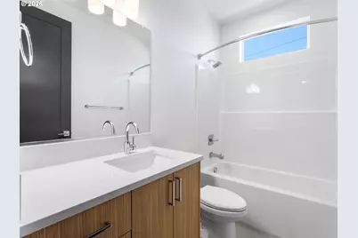 6126 NE Stanton St, Portland, OR 97213 - Photo 11