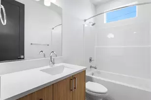 6126 NE Stanton St, Portland, OR 97213 - Photo 11