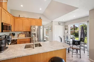 21937 NE Mason St, Fairview, OR 97024 - Photo 11