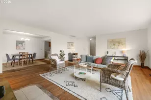 9025 SW Avery St, Tualatin, OR 97062 - Photo 7