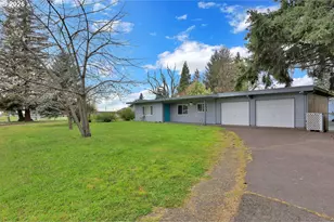 1215 Irving Rd, Eugene, OR 97404 - Photo 41