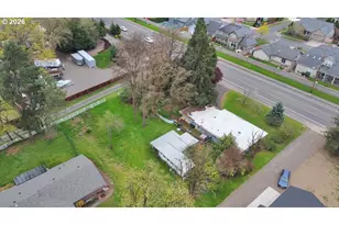 1215 Irving Rd, Eugene, OR 97404 - Photo 29