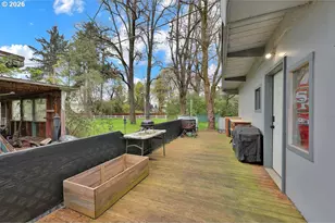 1215 Irving Rd, Eugene, OR 97404 - Photo 31