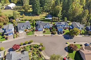16560 Noble Dr, Oregon City, OR 97045 - Photo 45
