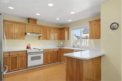 16560 Noble Dr, Oregon City, OR 97045 - Photo 11
