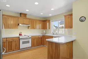 16560 Noble Dr, Oregon City, OR 97045 - Photo 11