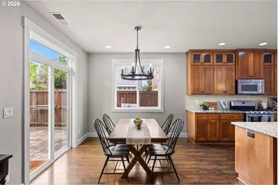 12795 Lindsay Anne Ln, Oregon City, OR 97045 - Photo 11