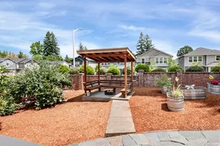 7913 SW Leiser Ln, Portland, OR 97224 - Photo 31