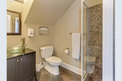 7913 SW Leiser Ln, Portland, OR 97224 - Photo 15